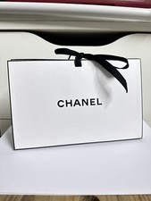 CHANEL Mini sac cadeau blanc pochette boîte de poche fourre-tout ruban