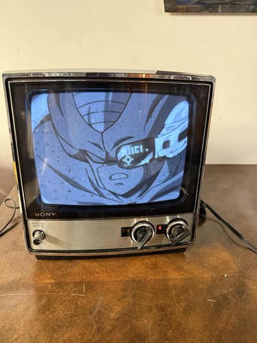 Sony model 115 black and - black,