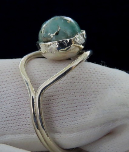 Bague très originale - ,
