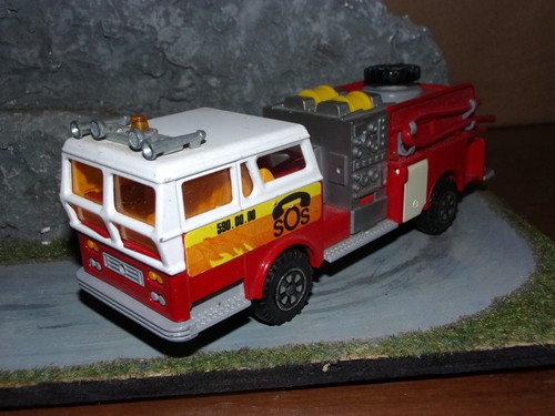 Majorette pompe à - 1:47,