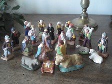 Très rare lot de 22 santons