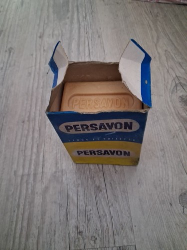 Ancien lot 2 savons - de,