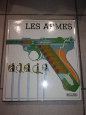 Livre " Les armes " - photos -