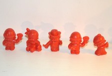 Lot 5 figurine rouge BONUX