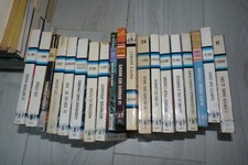 lot de 18 livres de poche 