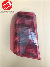 1000563 FEU ARRIÈRE GAUCHE