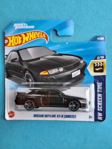 Nissan skyline bnr32 4 - gt,