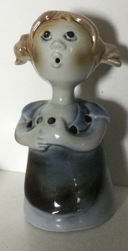 Pique fleurs vase - fleurs,