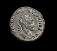 QUINTILLE antoninien, Virtus