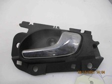 Poignee interieur porte arriere droit 13297814 Opel CORSA D