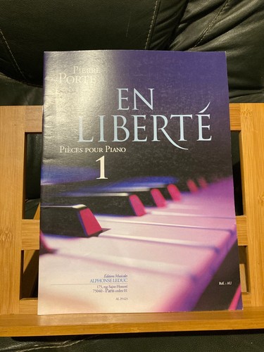Pierre porte liberté pour - porte, en