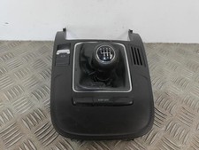 Console central (interieur plastique) AUDI A4 3 PHASE 1 8K0864261