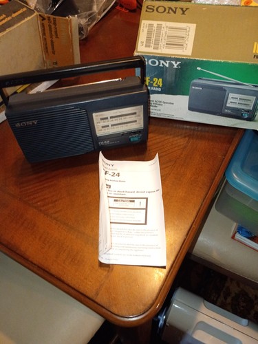 Sony icf portable - icf-24, fm/am