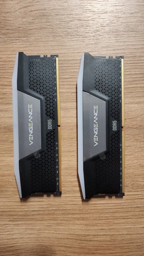 Corsair vengeance rgb gb - vengeance,