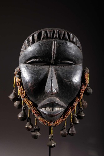Masque dan bassa - bassa, 2322
