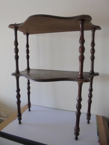 Ancienne petite table basse