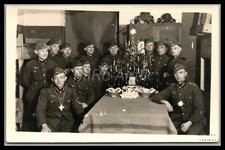 Photo WW2, soldats célèbrent Noël, Sdt. et l'arbre est décoré, 5026-1282#