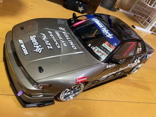 Addiction rc voiture - 1/10,