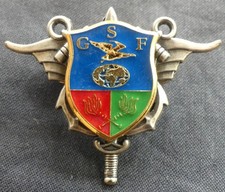 Insigne militaire  GSE de la Base Pétrolière Interarmées S E A FIA  Ref 6124