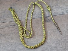 Une fourragère médaille