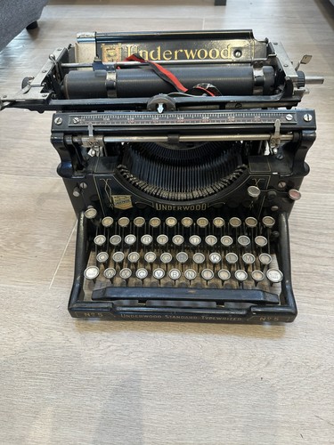 Underwood type writter 5 - type,
