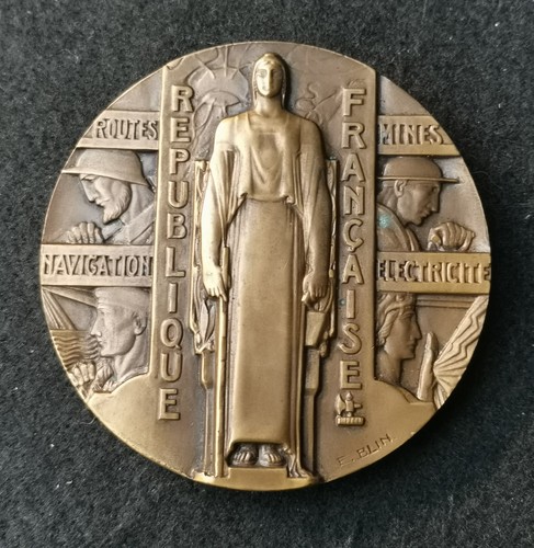 Médaille art deco - art,