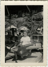 PHOTO ANCIENNE - VINTAGE SNAPSHOT - MANÈGE FÊTE FORAINE AVION CAMION