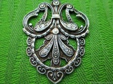 Pendentif ancien Fleur de lys