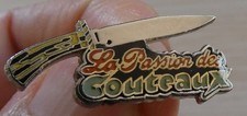 RARE BEAU PIN'S COUTEAU DE TABLE LA PASSION DES COUTEAUX