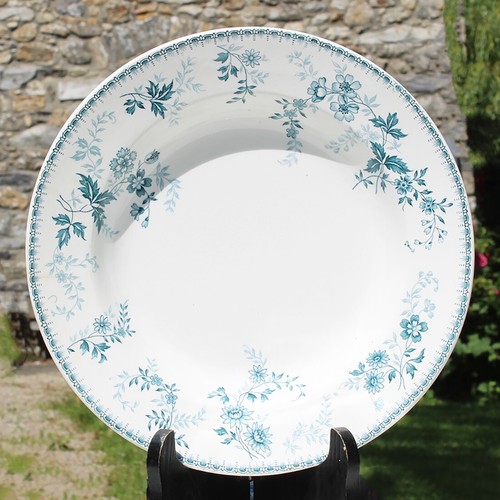 Ancienne assiette creuses - , 24