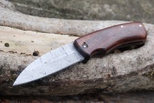 Couteau Piémontais Manche Bois Lame Sheepfoot Acier Damas 128 Couches Fabricat