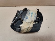 ceinture de securite arriere droit ford escort 92 a 96