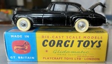 CORGI TOYS #224 BENTLEY CONTINENTAL SPORTS SALOON BY H. J.  MULLINER SCALE 1/43