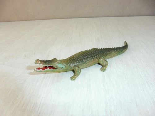 Ancien crocodile animaux - ancien,