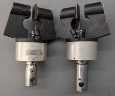 Instron 2712 Series Pneumatic