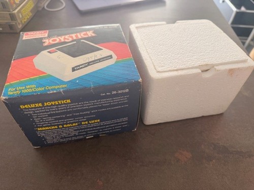 Tandy 1000 color computer - /,