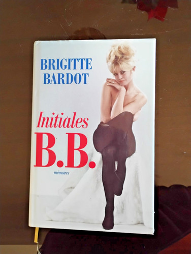 Livre brigitte bardot - livre,