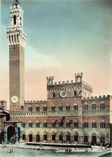 ITALIE SIENNE PALAIS PUBLIC