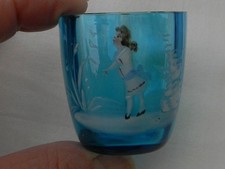 Verre à liqueur bleu en verre