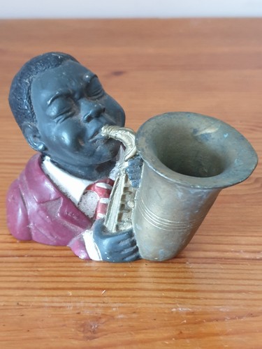 Figurine buste saxophoniste