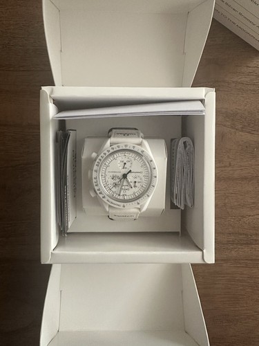 Moon swatch omega mission - omega, to