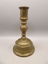 Nord de la France,FLANDRES.BOUGEOIR ANCIEN EN BRONZE .Haute époque, XVII°.