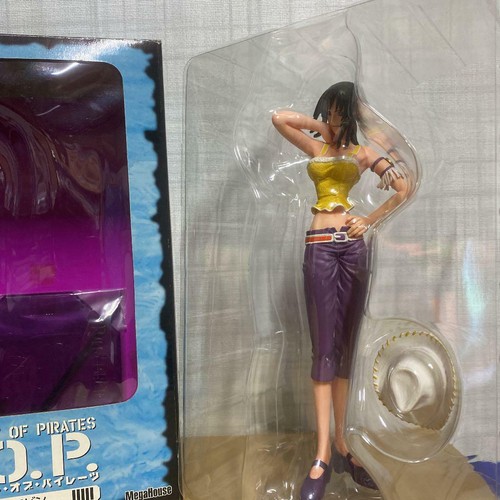 Figurine megahouse p - figurine,