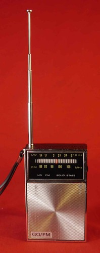 Mini poste récepteur radio