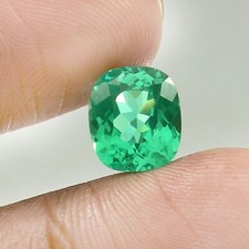 AAA Saphir Vert Ceylan Naturel