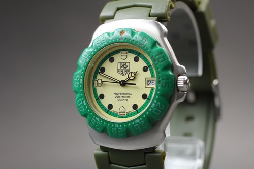 Exc montre à quartz - [exc+5],