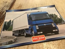 023 Renault Magnum Tractor