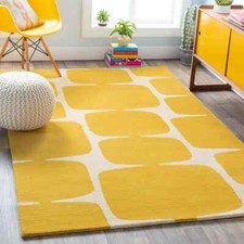Tapis en laine touffeté à la