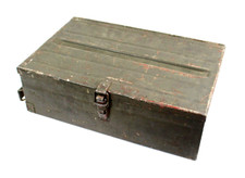 Caisse pour chargeurs de Bren - impactée- BRITISH ARMY ( matériel original )