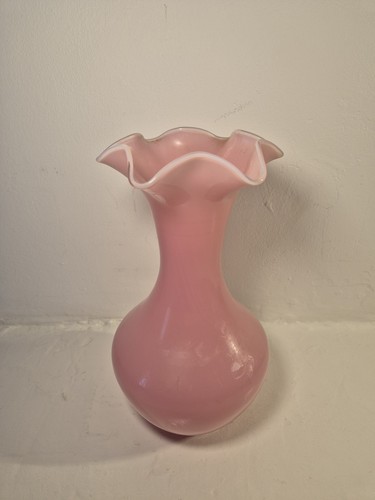 Vase type verre opaline - opaline, rose